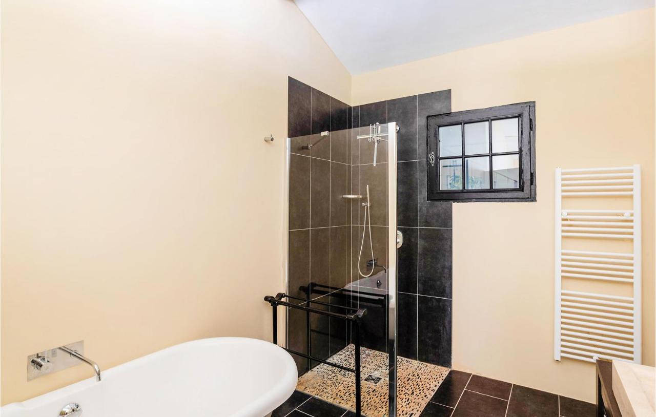 6 Bedroom Pet Friendly Home In Carcès Extérieur photo