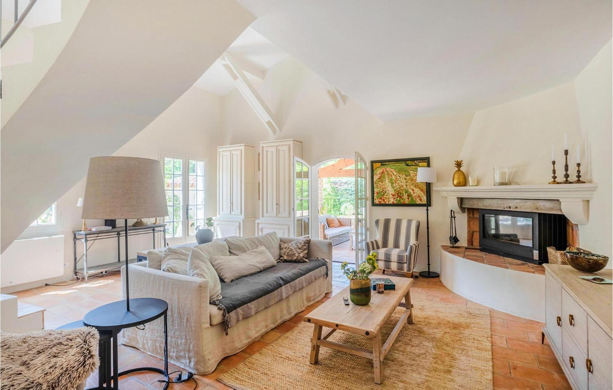 6 Bedroom Pet Friendly Home In Carcès Extérieur photo